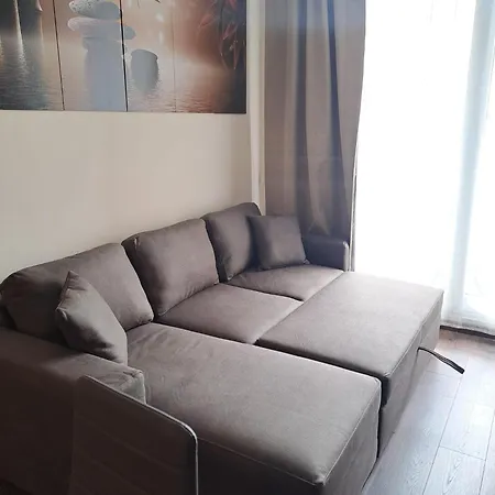Ideal Family Retreat 5 Minutes From Fenals Apartment