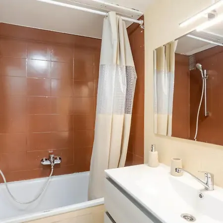 Ideal Family Retreat 5 Minutes From Fenals Apartment Lloret de Mar