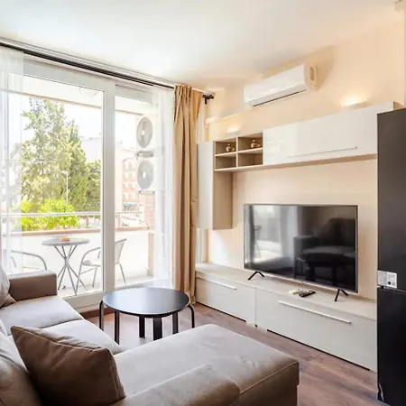 Ideal Family Retreat 5 Minutes From Fenals *