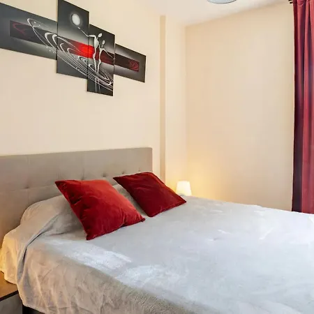 Ideal Family Retreat 5 Minutes From Fenals * Lloret de Mar